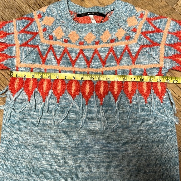 Soft sweater - Picture 3 of 9